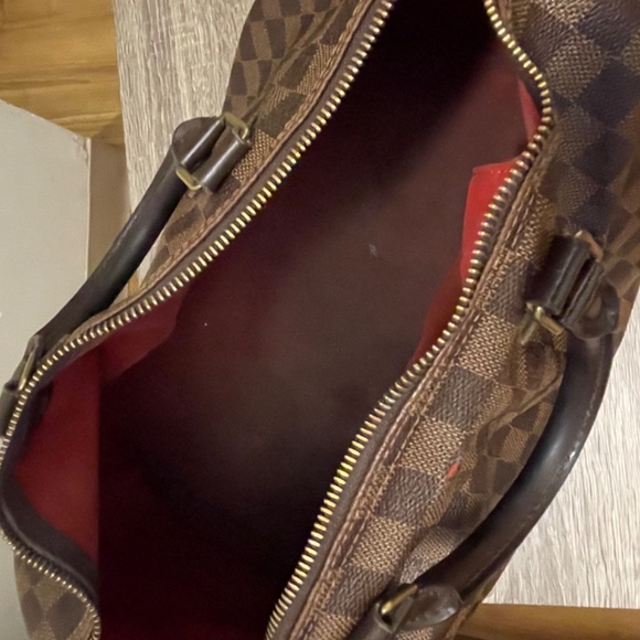 Louis Vuitton Speedy 30 Handbag - Picture 4 of 5